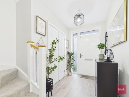 4 bedroom Town house to let in Ffordd Picton Turberville, Sketty, Swansea, SA2