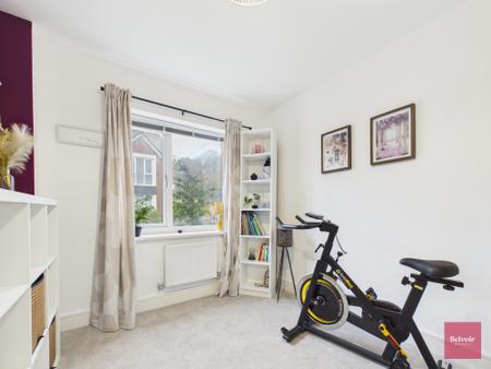 4 bedroom Town house to let in Ffordd Picton Turberville, Sketty, Swansea, SA2