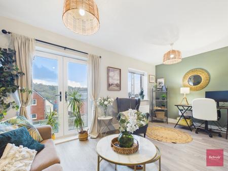 4 bedroom Town house to let in Ffordd Picton Turberville, Sketty, Swansea, SA2