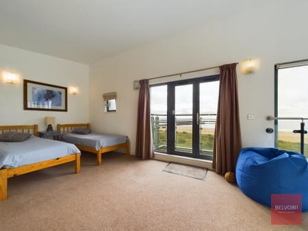 3 bedroom Duplex to let in St Margarets Court, Maritime Quarter, Manselton, Swansea, SA1