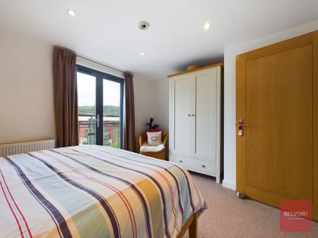 3 bedroom Duplex to let in St Margarets Court, Maritime Quarter, Manselton, Swansea, SA1
