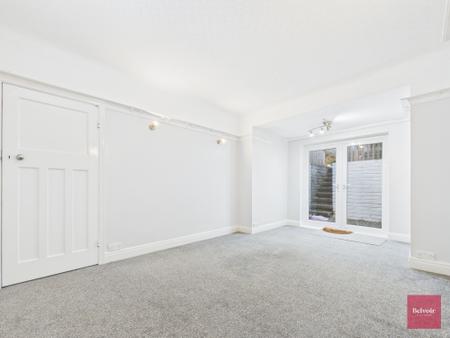 3 bedroom Semi-detached house to let in Lon Coed Bran, Cockett, Swansea, SA2