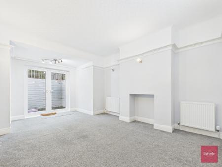 3 bedroom Semi-detached house to let in Lon Coed Bran, Cockett, Swansea, SA2