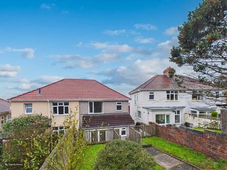 3 bedroom Semi-detached house to let in Lon Coed Bran, Cockett, Swansea, SA2