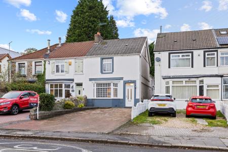 3 bedroom End of terrace house for sale in Gower Road, Sketty, Swansea, SA2