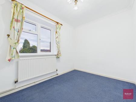 3 bedroom Flat for sale in Heather Crescent, Sketty, Swansea, SA2