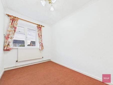 3 bedroom Flat for sale in Heather Crescent, Sketty, Swansea, SA2