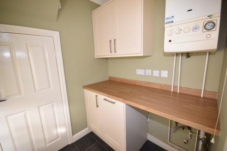 3 bedroom Detached house to let in Bristow Road, Cranwell, NG34