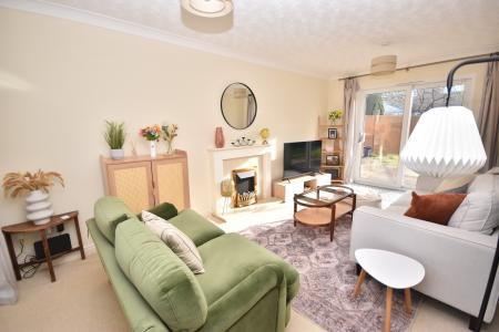 3 bedroom Detached house to let in Bristow Road, Cranwell, NG34