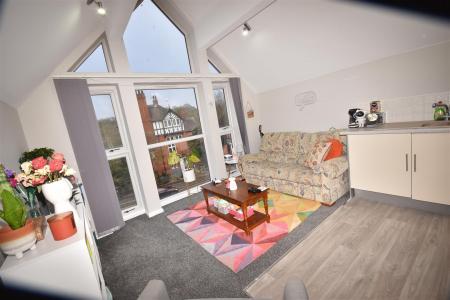 1 bedroom Flat for sale in Priory House, 45-47 St Catherines, Lincoln