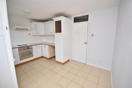 2 bedroom Flat for sale in Khormaksar Drive, Nocton, Lincoln