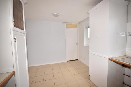 2 bedroom Flat for sale in Khormaksar Drive, Nocton, Lincoln