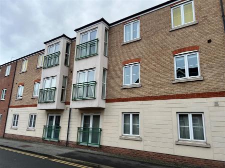 Riverside Drive, Lincoln