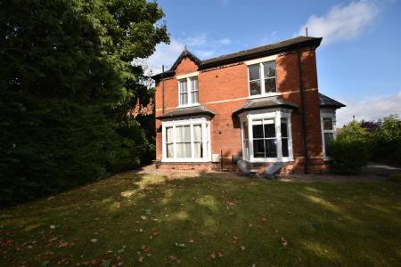 2 bedroom Flat for sale in Newark Road, Lincoln