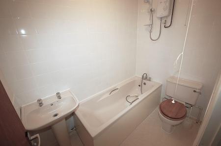 2 bedroom Terraced House for sale in St. Martins Close, Cranwell Village