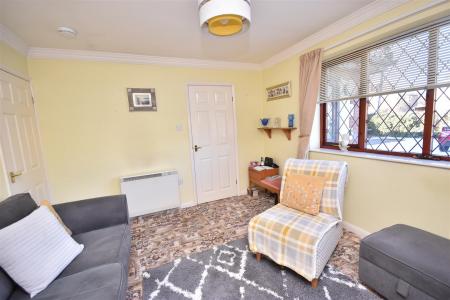 2 bedroom Bungalow for sale in Copeland Court, Sleaford