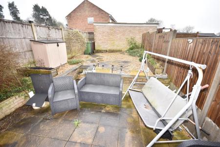 3 bedroom Terraced House for sale in Clare Close, Lincoln