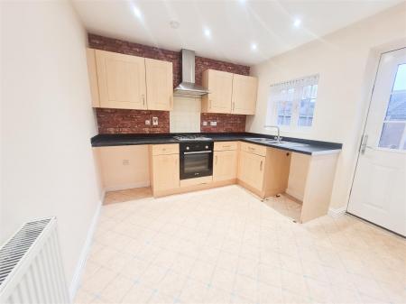 2 bedroom Terraced bungalow for sale in Horncastle Road, Bardney, Lincoln