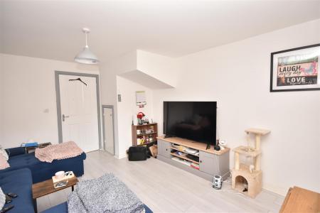 3 bedroom End of terrace house for sale in Snow Close, Holdingham