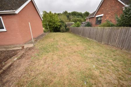2 bedroom Detached bungalow for sale in High Street, Tattershal, Lincoln
