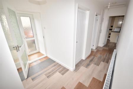 2 bedroom Detached bungalow for sale in High Street, Tattershal, Lincoln