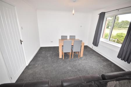 2 bedroom Detached bungalow for sale in High Street, Tattershal, Lincoln