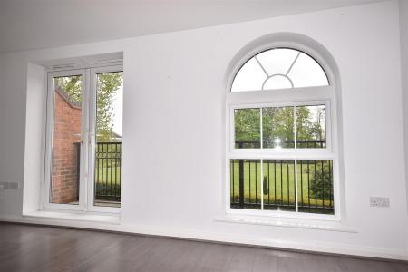 4 bedroom Terraced House for sale in Kinross Road, Sleaford