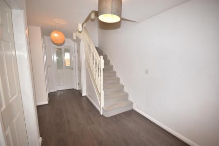 4 bedroom Terraced House for sale in Kinross Road, Sleaford