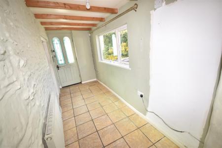 2 bedroom Semi-detached house for sale in Pinfold Lane, Ruskington