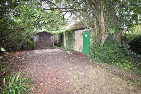 3 bedroom Detached house for sale in Manor Street, Ruskington, Sleaford