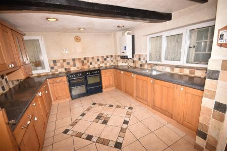 3 bedroom Detached house for sale in Manor Street, Ruskington, Sleaford