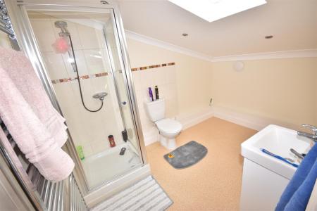 5 bedroom Detached house for sale in Holland Fen