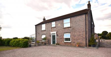 5 bedroom Detached house for sale in Holland Fen