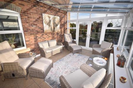 5 bedroom Detached house for sale in Holland Fen