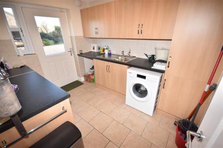 5 bedroom Detached house for sale in Holland Fen