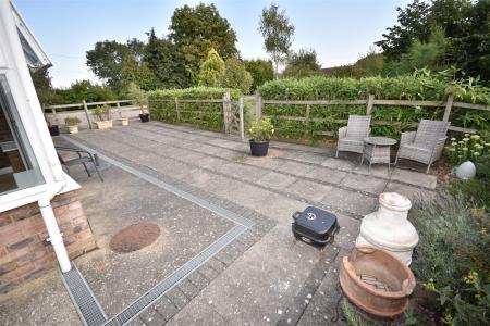 5 bedroom Detached house for sale in Holland Fen