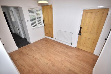 2 bedroom Terraced House to let in Thomas Street, Sleaford, NG34