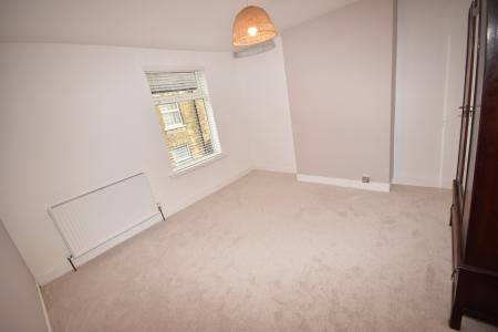2 bedroom Terraced House to let in Thomas Street, Sleaford, NG34
