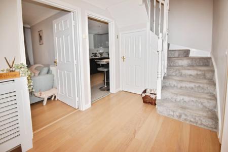 4 bedroom Detached house for sale in Sheldrake Road, Sleaford