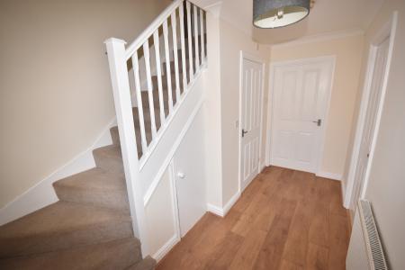 4 bedroom Detached house to let in Larch Close, Ruskington, NG34