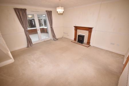 2 bedroom Semi-detached house to let in Meadowbrook, Ruskington, NG34