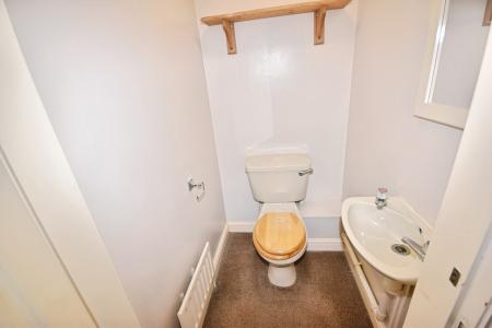 2 bedroom Semi-detached house to let in Meadowbrook, Ruskington, NG34