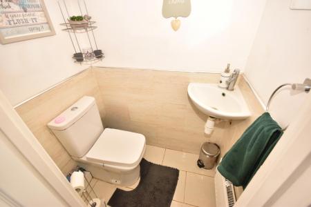 4 bedroom Semi-detached house for sale in Mount Lane, Kirkby-La-Thorpe, Sleaford