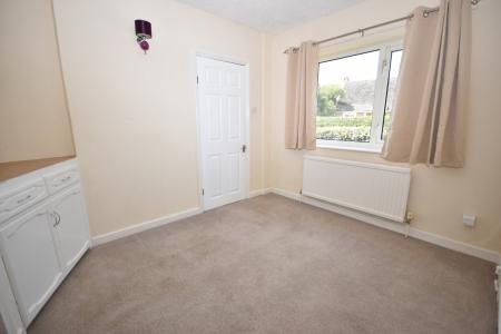 4 bedroom Semi-detached house for sale in Mount Lane, Kirkby-La-Thorpe, Sleaford