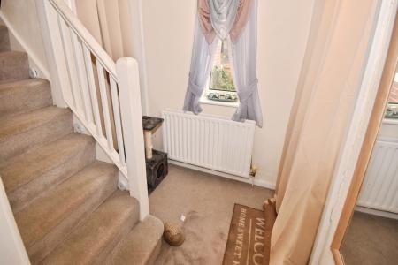 4 bedroom Semi-detached house for sale in Mount Lane, Kirkby-La-Thorpe, Sleaford