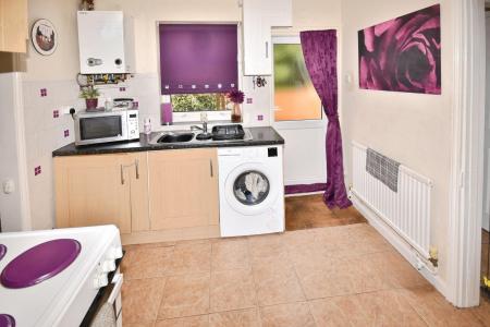 4 bedroom Semi-detached house for sale in Mount Lane, Kirkby-La-Thorpe, Sleaford