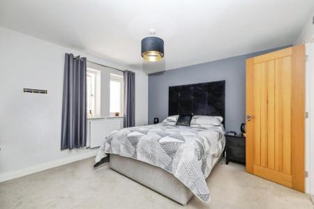 4 bedroom Detached house for sale in Hoplands Road, Coningsby, Lincoln