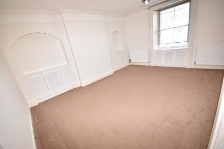 5 bedroom Detached house to let in High Street, Metheringham, LN4