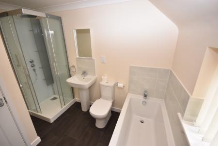 2 bedroom Terraced House to let in Curtis Drive, Coningsby, LN4