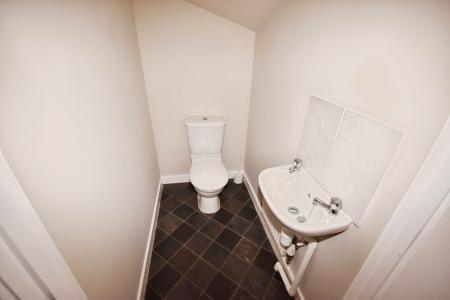 3 bedroom Semi-detached house for sale in The Sidings, Cranwell Village, Sleaford